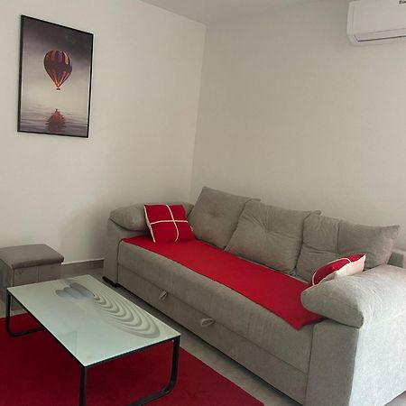 Apartmani Mateja Kaštela Exteriör bild