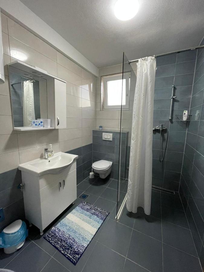 Apartmani Mateja Kaštela Exteriör bild