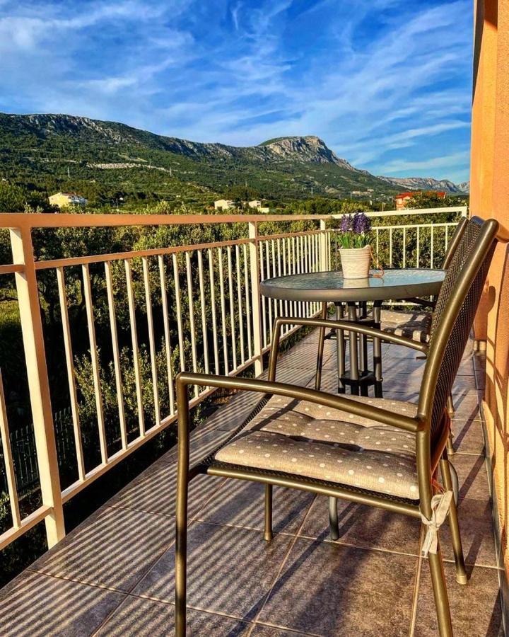 Apartmani Mateja Kaštela Exteriör bild